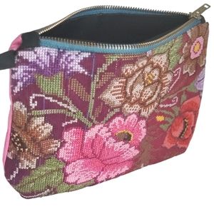 Cosmetic bag